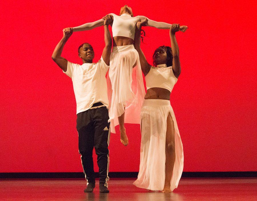 (Photo Courtesy of Manan Dhir)
Jailen Gardener and Jasmine Ofodu lift Bailiie Robinson to the song “Freedom” by Beyonce.