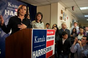 Kamala Harris declares 2020 presidential candidacy, joins deep Democratic field