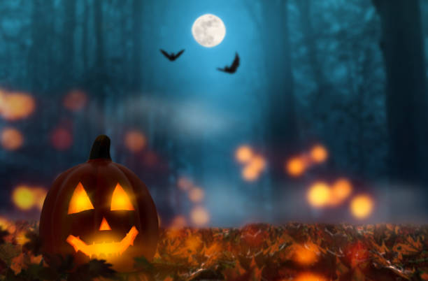 If+you+are+going+out+to+trick-or-treat%2C+you+should+take+some+precautions+for+safety.+%2F%2FIstock