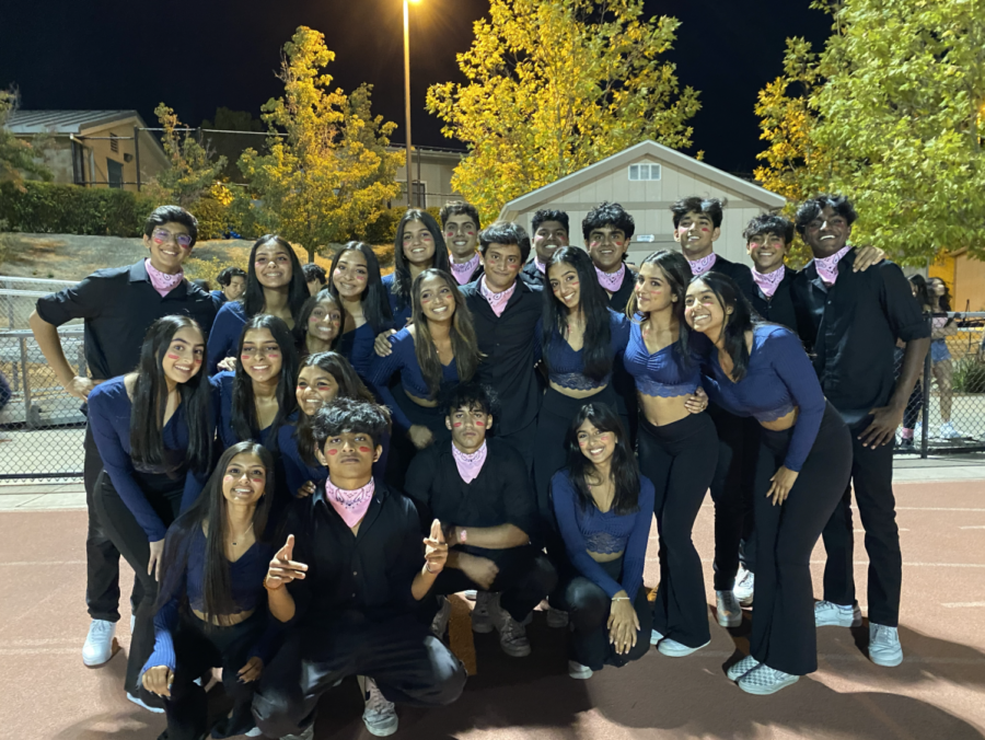 A group picture of the Dougherty Dhadkan dance team. 