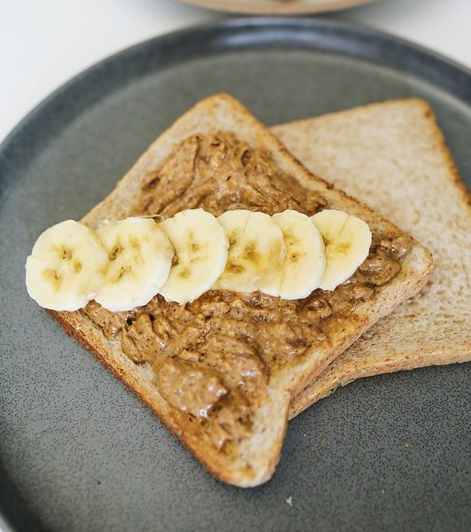 I eat peanut butter toast with banana slices every morning before my run. 
