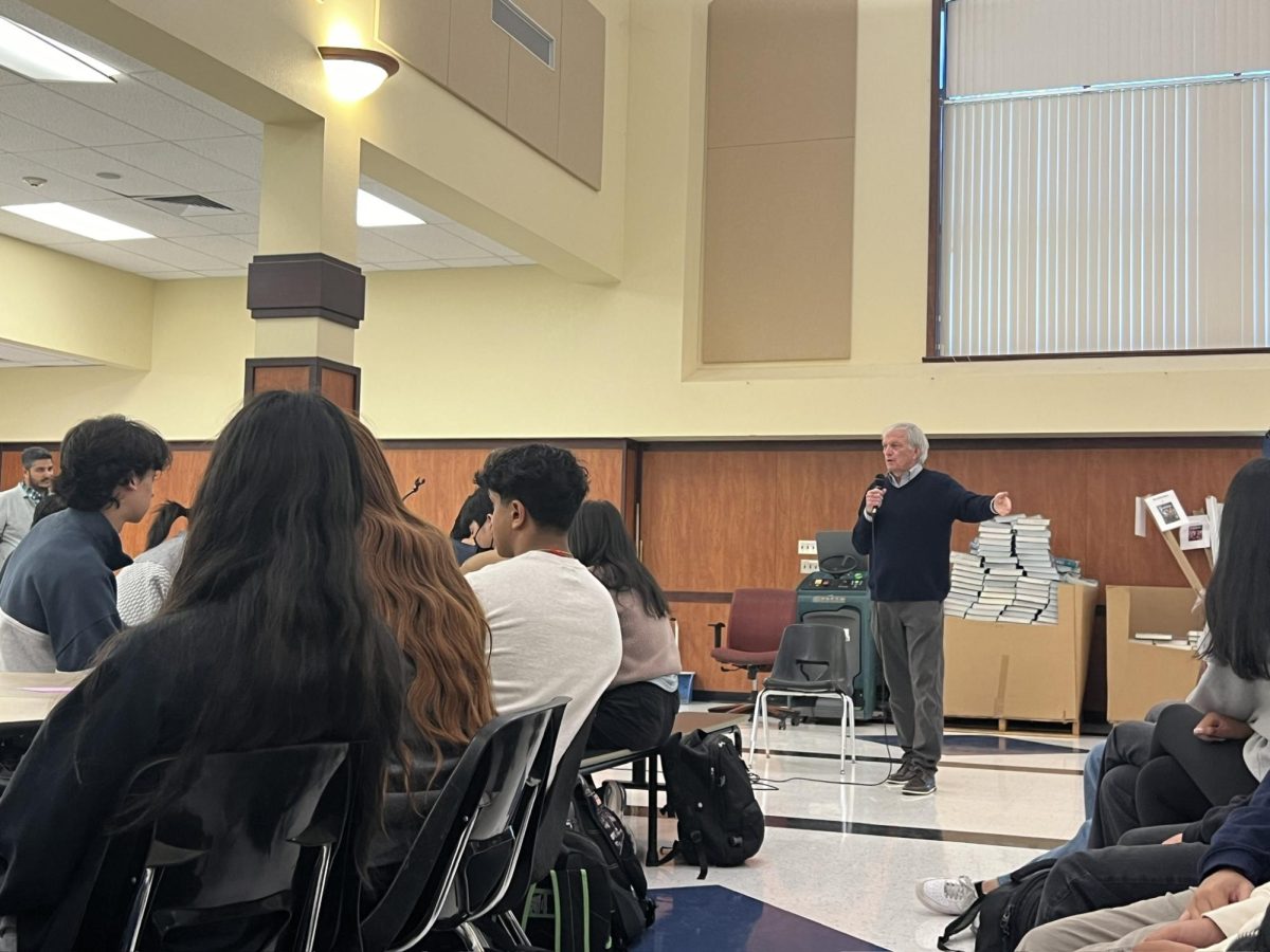 US Representative Mark DeSaulnier answers questions from DVHS students in the Commons.
