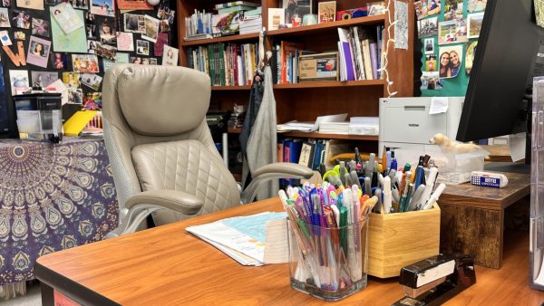 Navigation to Story: DVHS teachers bear the burden of SRVUSD budget cuts